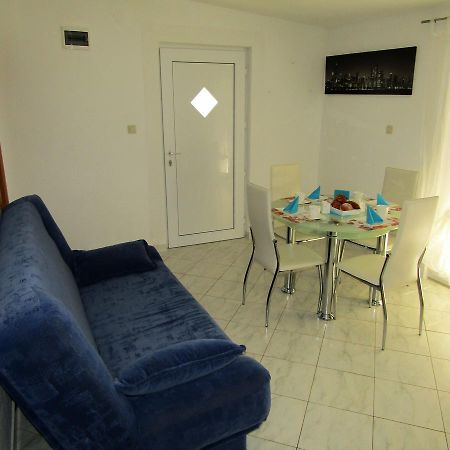 Apartments Kokor Водице Екстер'єр фото